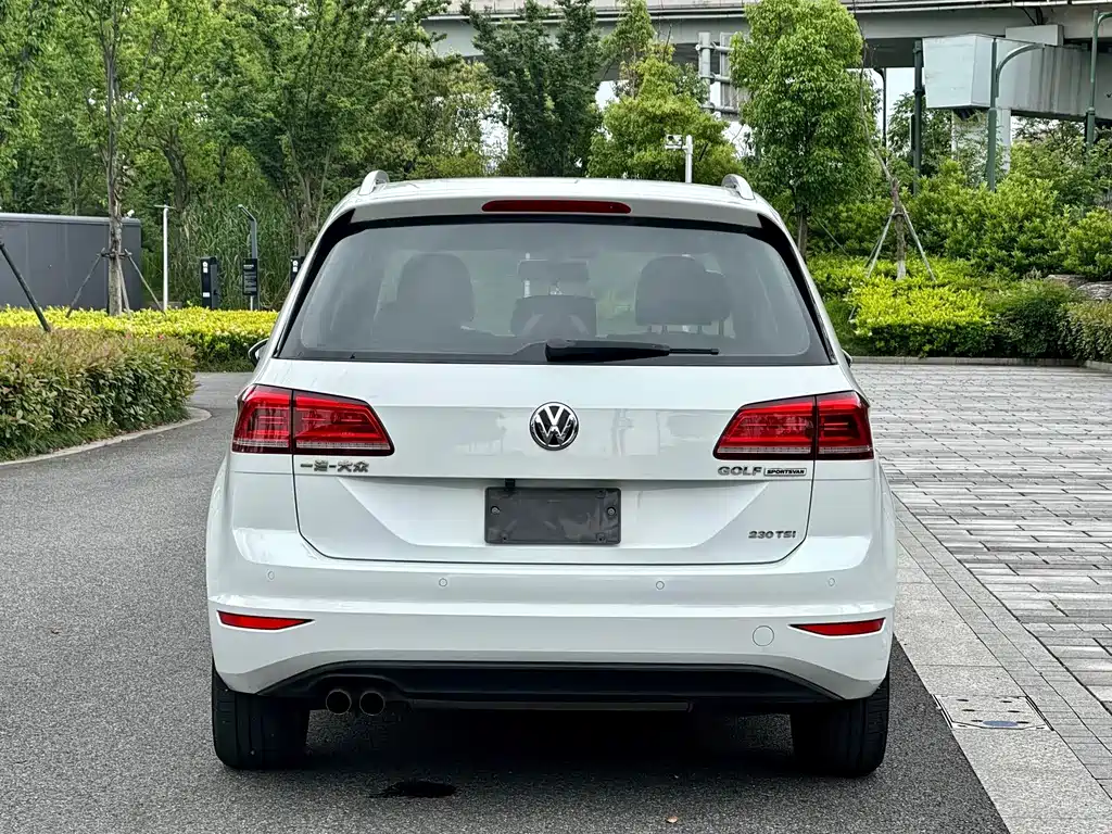 Volkswagen Golf Sportsvan — миниатюра 5