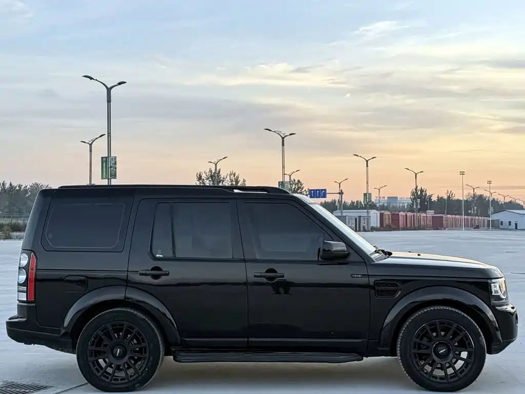 Land Rover Discovery — миниатюра 10