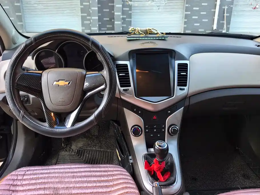 Chevrolet Cruze — миниатюра 12
