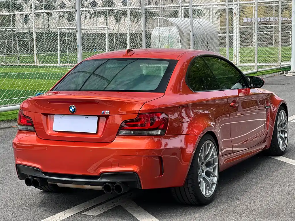 BMW 1 M 2011 1M Coupe