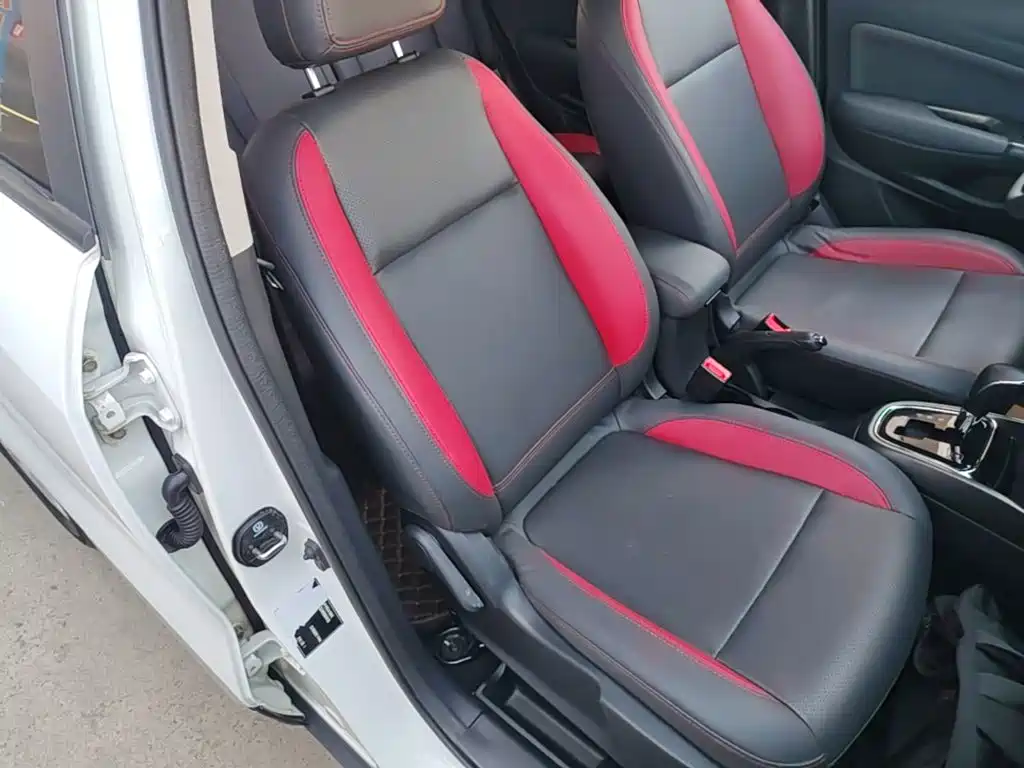 Changan CS15 — миниатюра 25