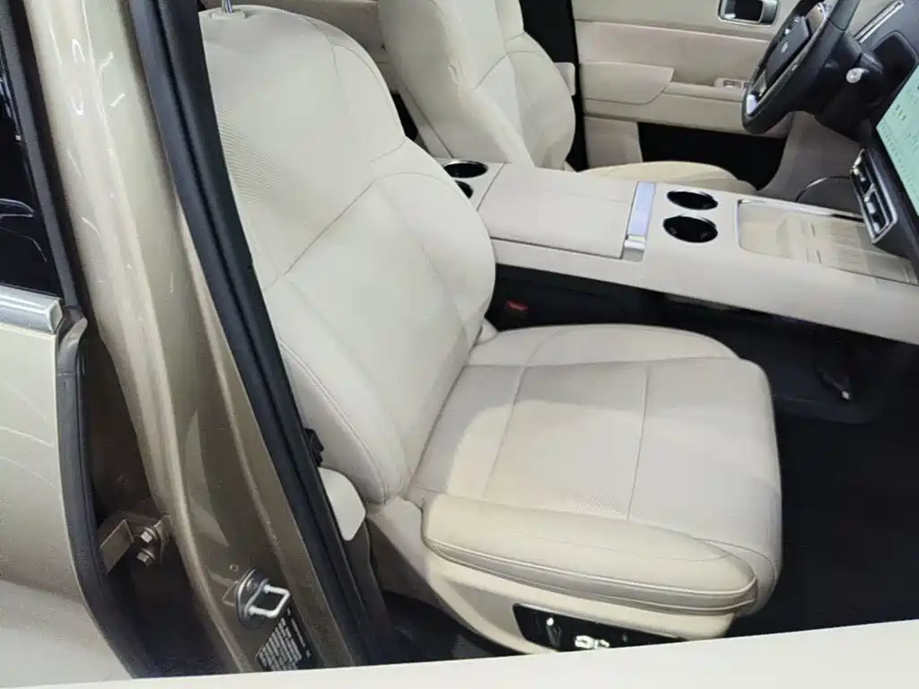 Li Auto Li L8 — миниатюра 25