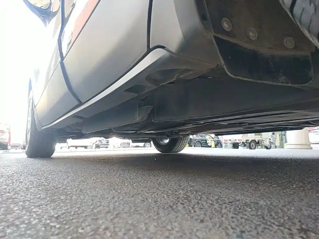 Buick Envision Plus — миниатюра 22