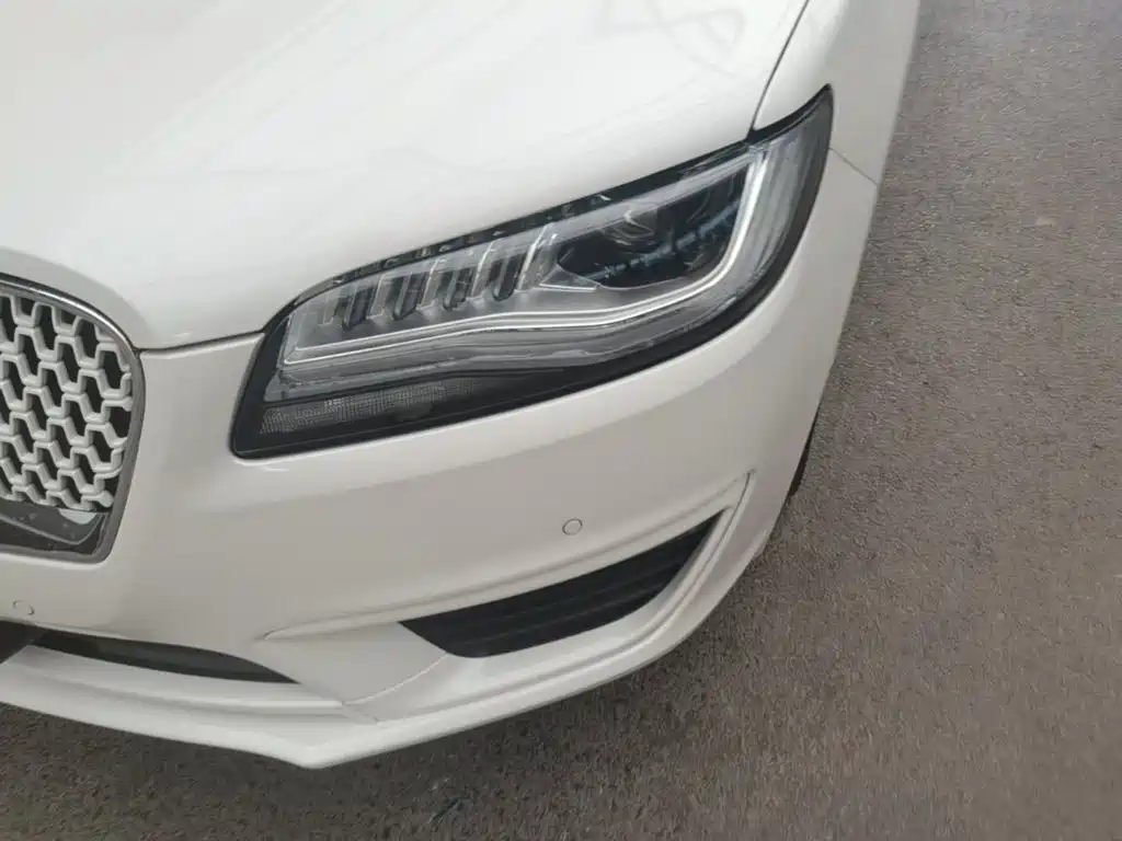 Lincoln MKZ — миниатюра 24