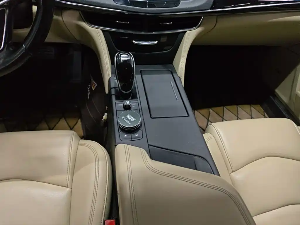 Cadillac CT6 — миниатюра 14