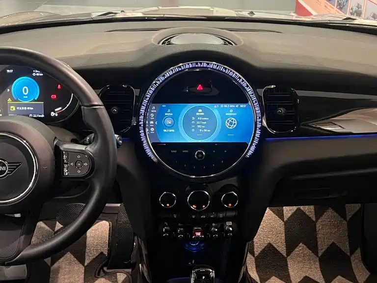 MINI Mini — миниатюра 7