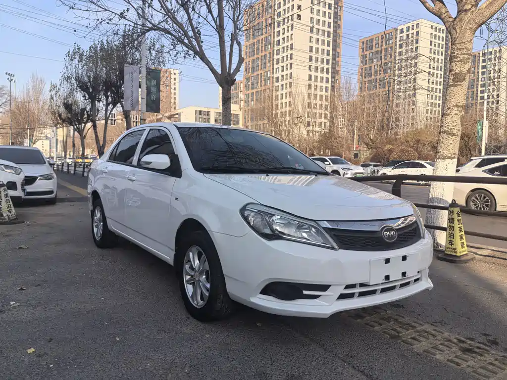 BYD F3