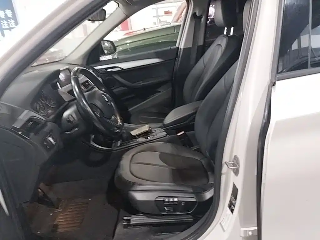 BMW X1 — миниатюра 15