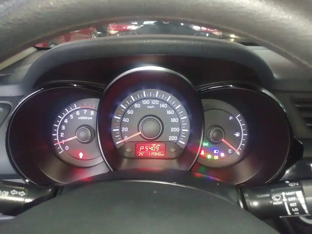 Kia K2 — миниатюра 12