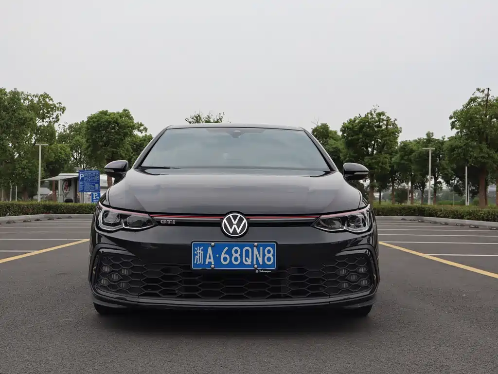 Volkswagen Golf GTI — миниатюра 2