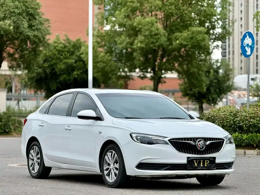 Buick Excelle — миниатюра 3