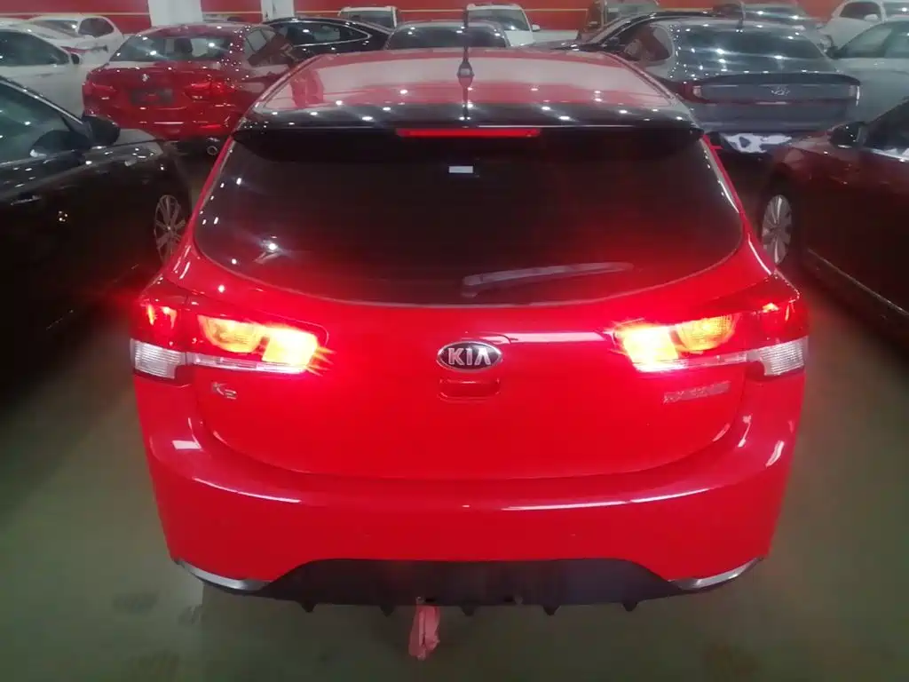 Kia K2 — миниатюра 6