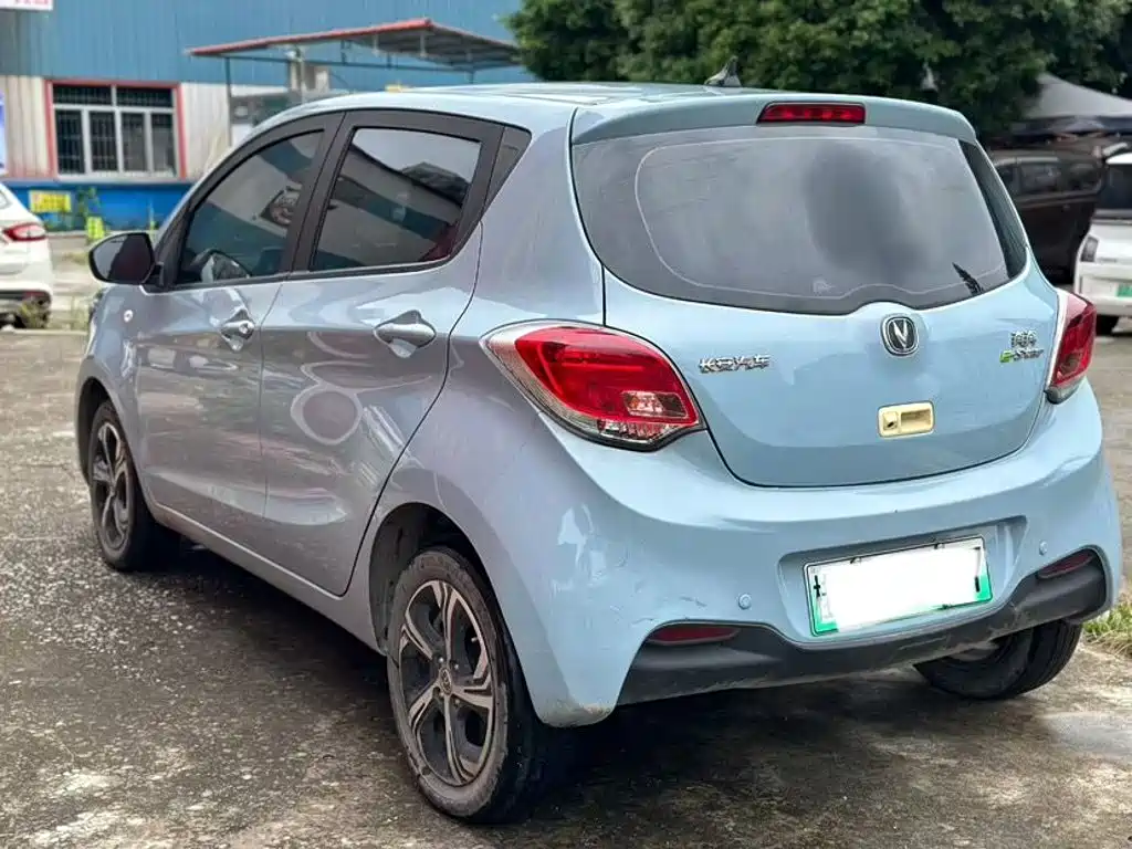 Changan Benben E-Star — миниатюра 7
