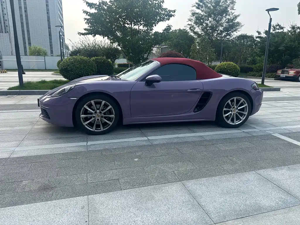 Porsche 718 2022 Cayman T 2.0T