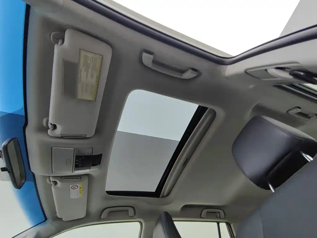 Toyota Prado — миниатюра 14