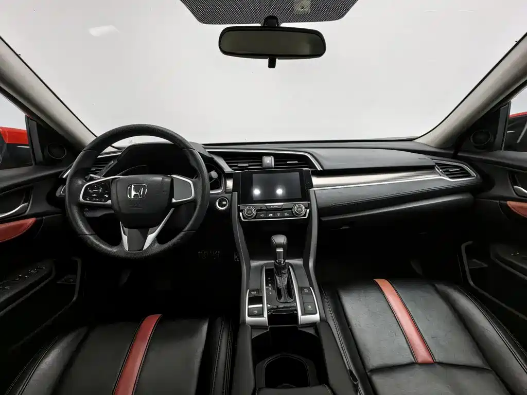 Honda Civic — миниатюра 5