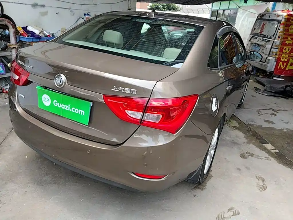 Buick Excelle — миниатюра 7