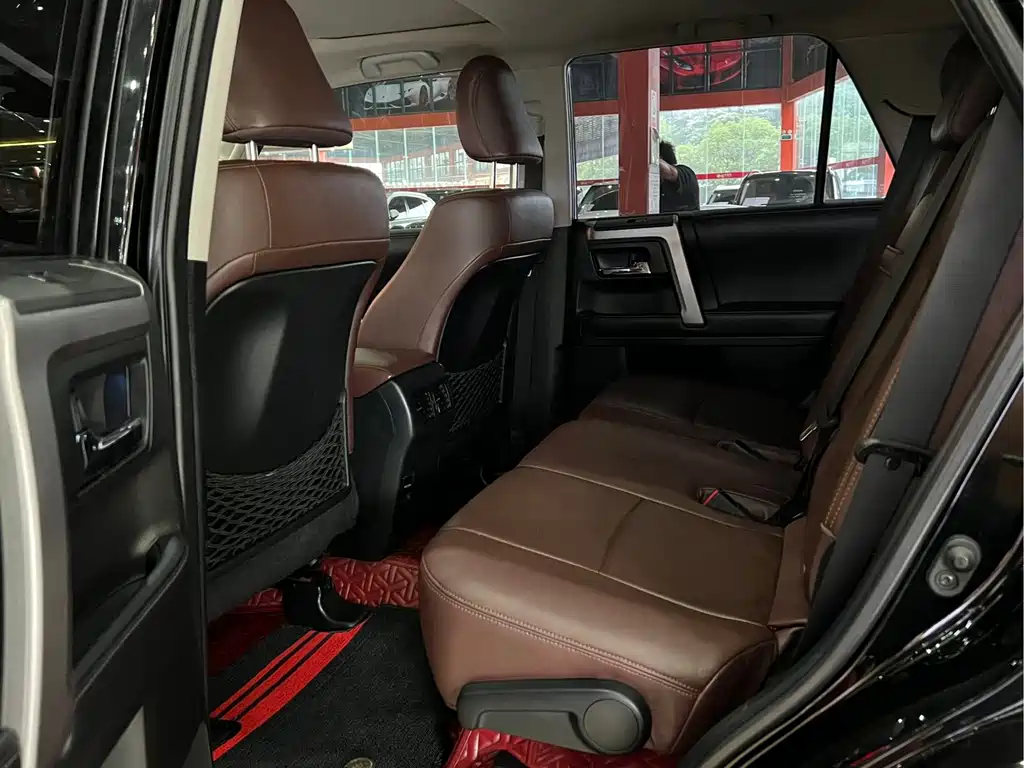 Toyota 4Runner 2018 4.0L