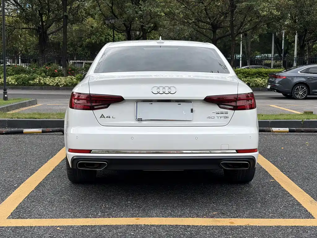 Audi A4L — миниатюра 5