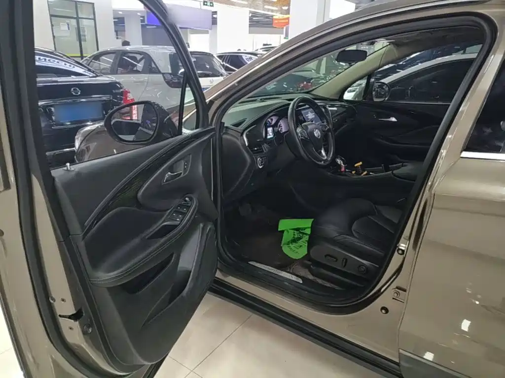 Buick Envision Plus — миниатюра 16