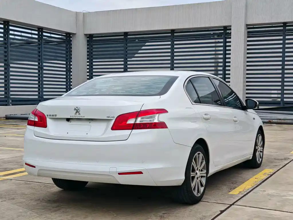 Peugeot 408 — миниатюра 9
