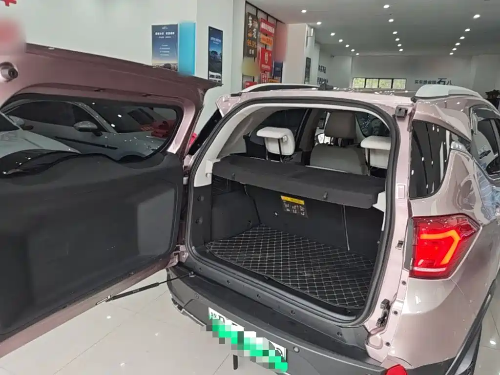 BYD Yuan Pro — миниатюра 19