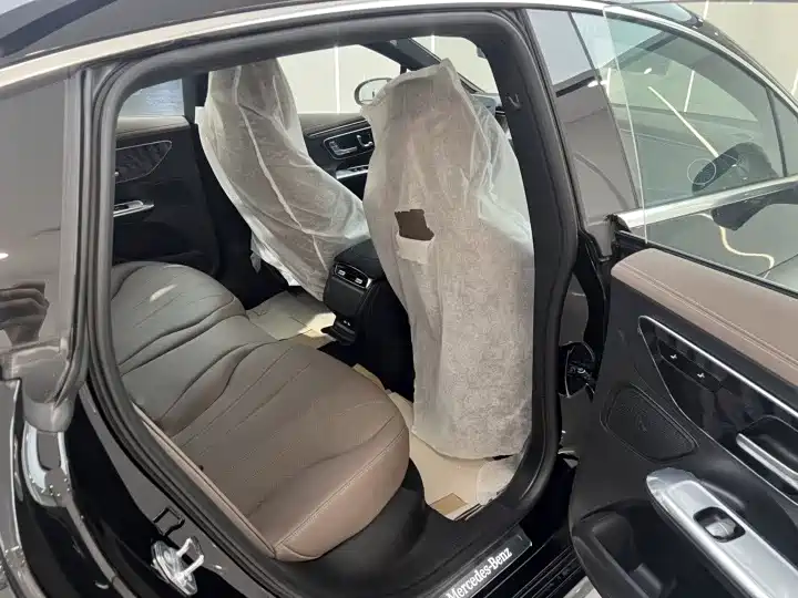 Mercedes-Benz EQE 2025 500 4MATIC