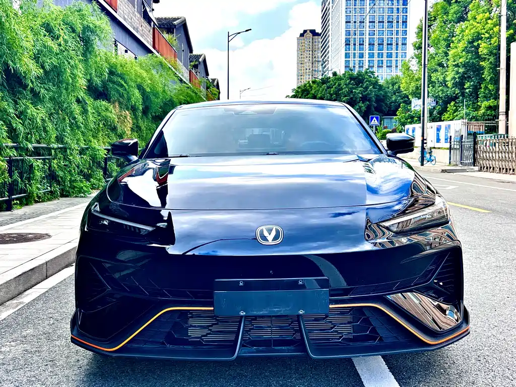 Changan UNI-V — миниатюра 4