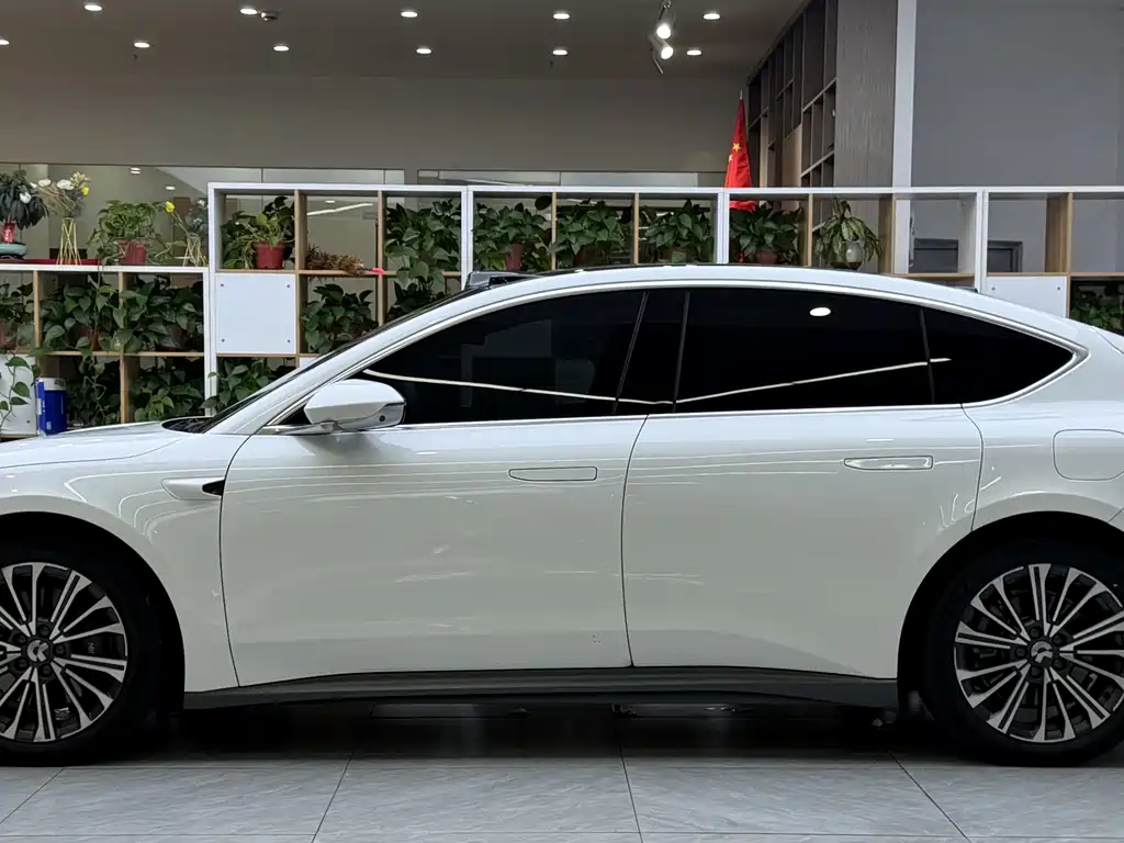 NIO ET5 — миниатюра 3