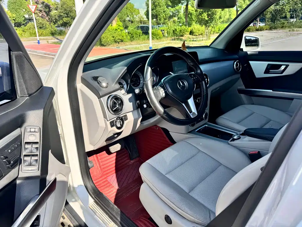 Mercedes-Benz GLK 2013 GLK 300 4MATIC