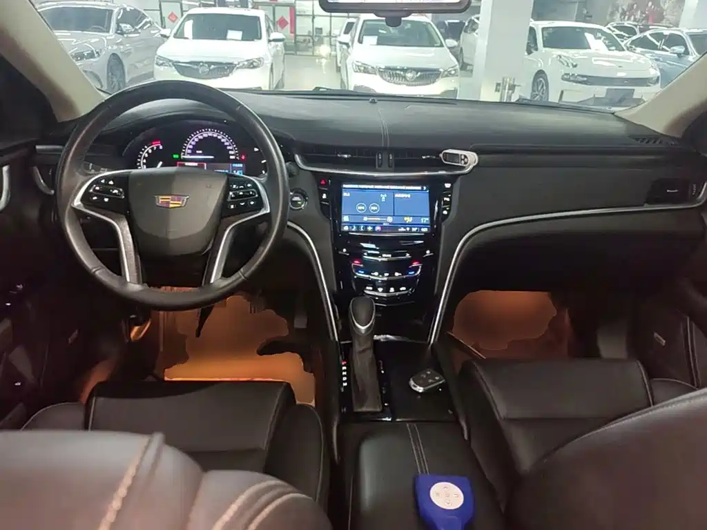 Cadillac XTS — миниатюра 10