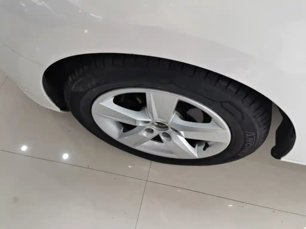 Skoda Fabia — миниатюра 23