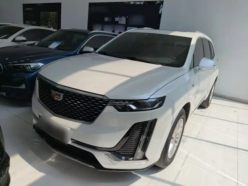 Cadillac XT6 — миниатюра 2