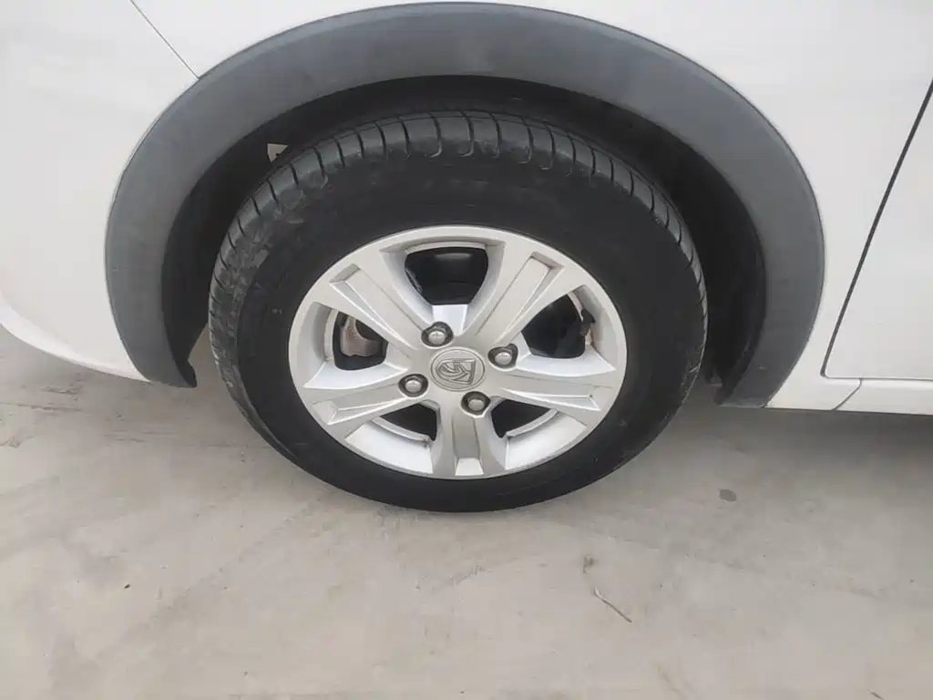 Baojun 310 — миниатюра 23