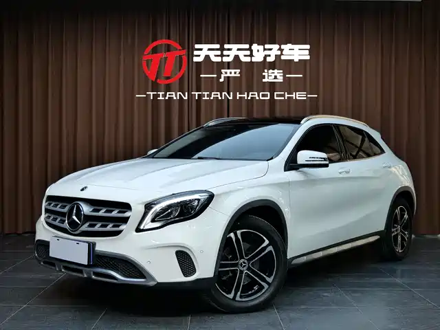 MERCEDES-BENZ  GLA 2018