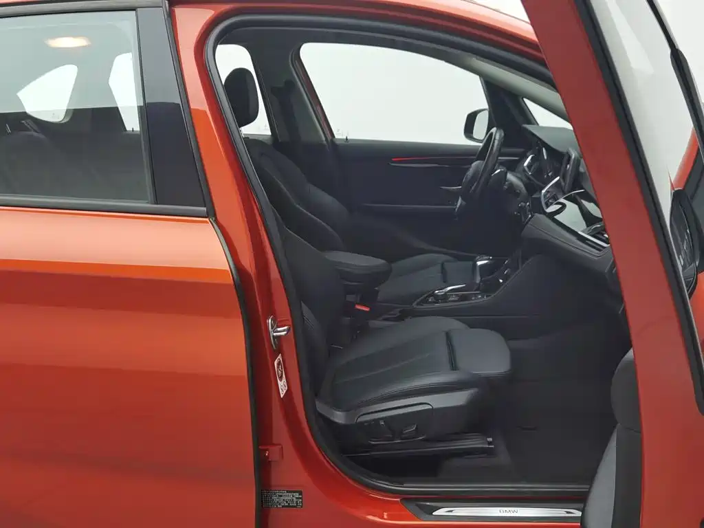 BMW 2 Series Active Tourer — миниатюра 23