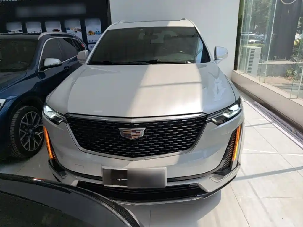 Cadillac XT6 — миниатюра 3
