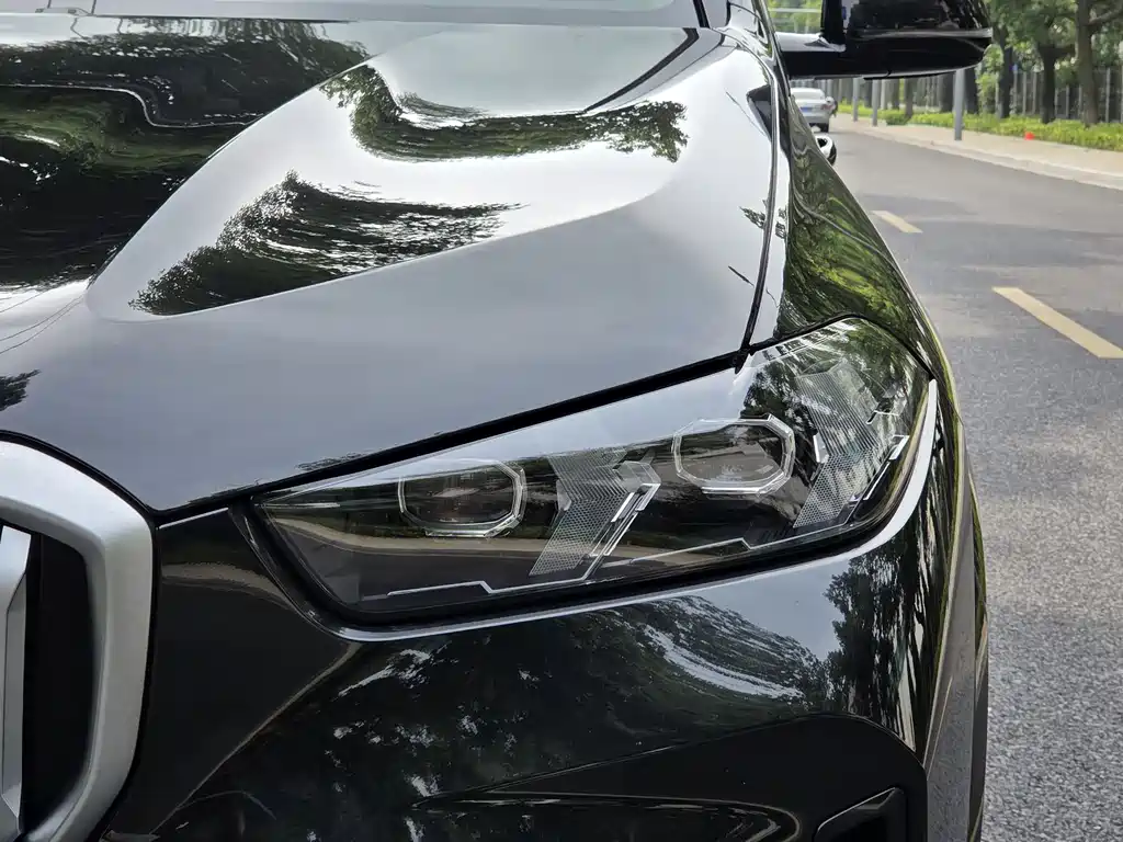 BMW X5 — миниатюра 4