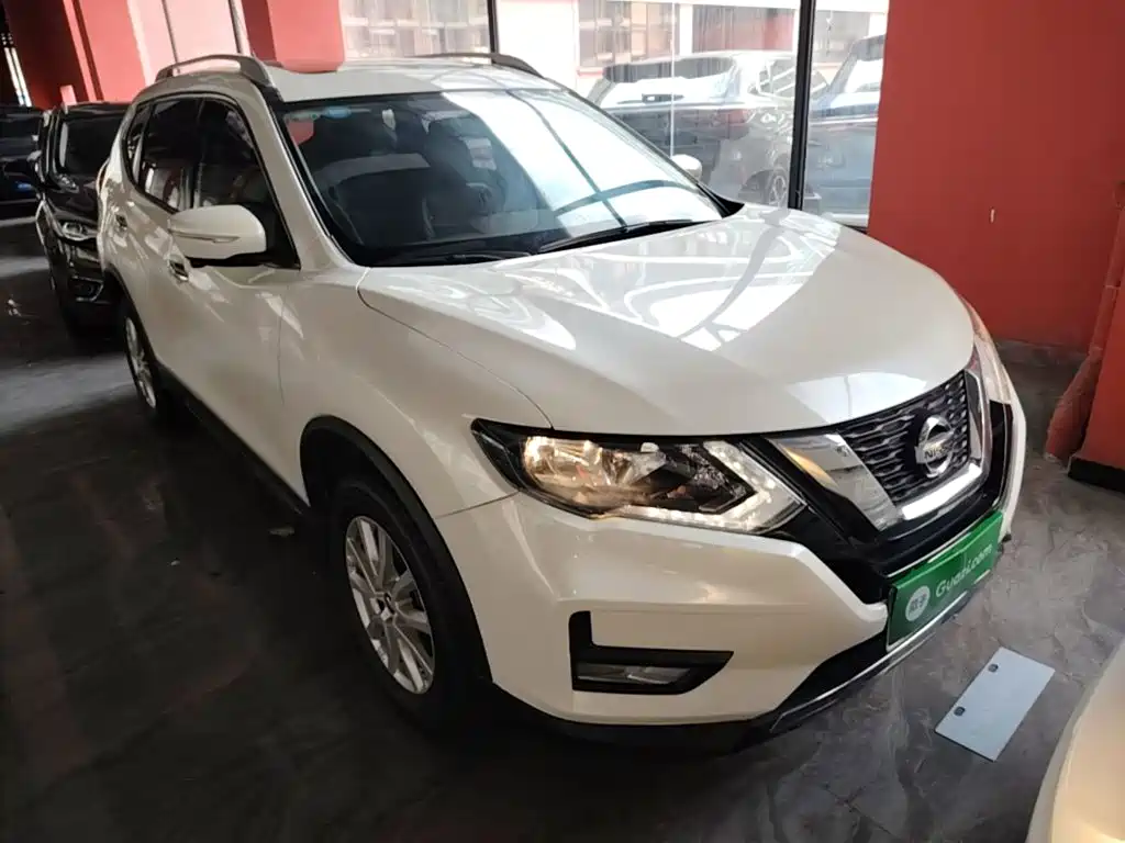 Nissan X-Trail — миниатюра 4