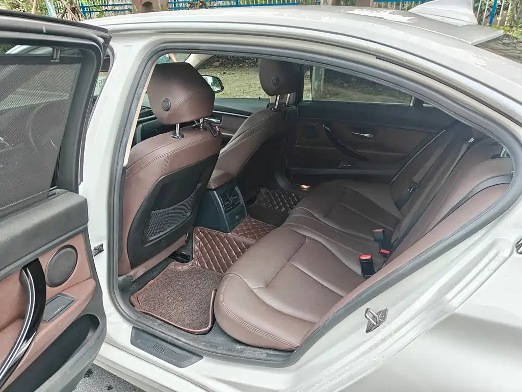 BMW 3 Series — миниатюра 4