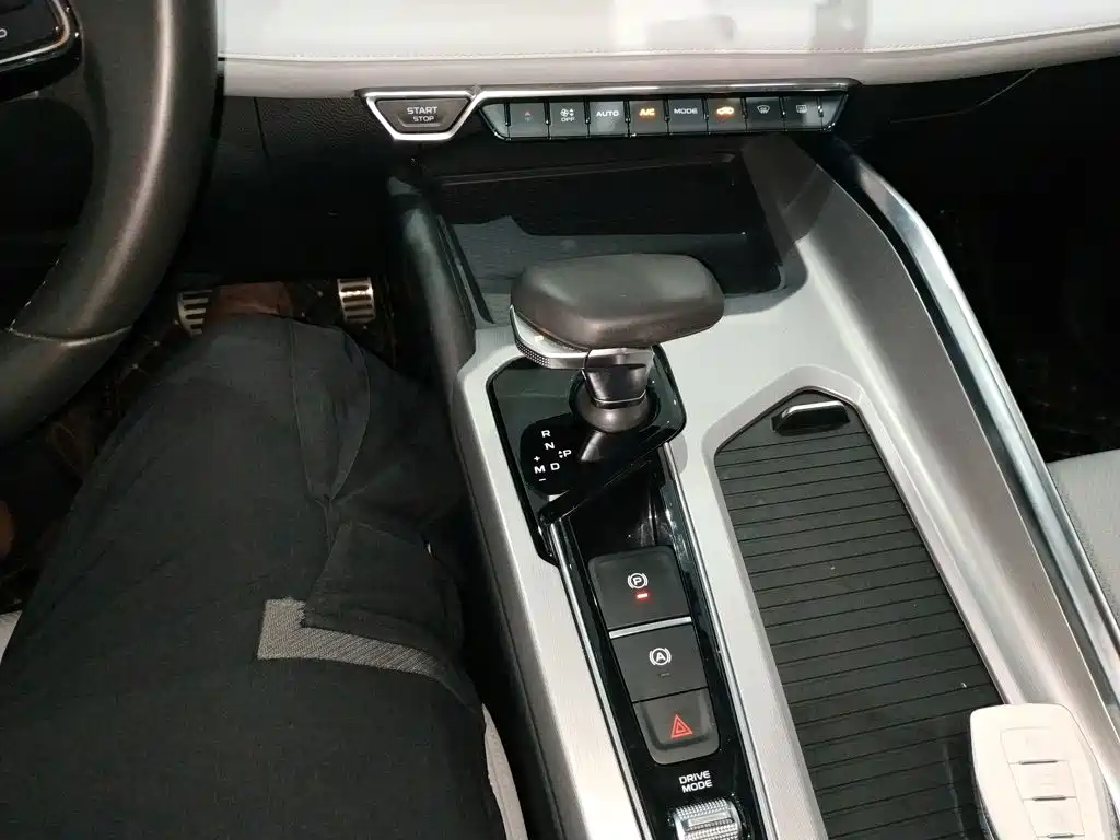Geely Xingrui — миниатюра 14