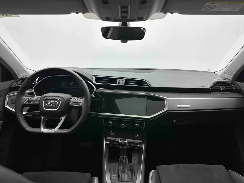 Audi Q3 — миниатюра 15