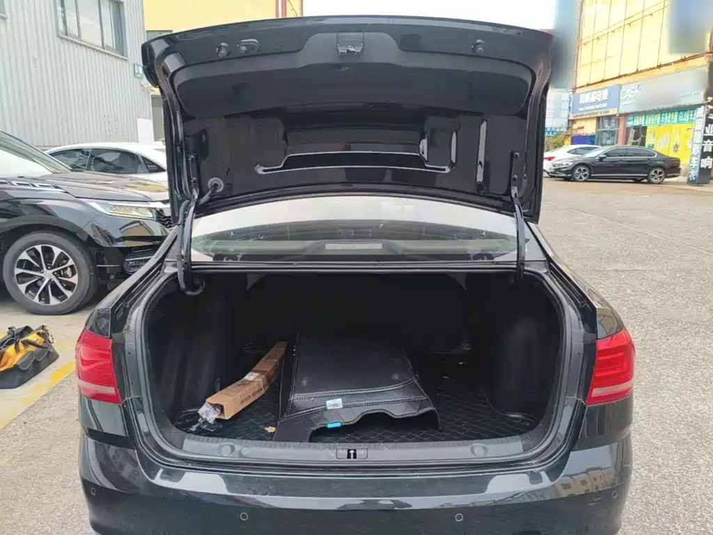Volkswagen Lavida — миниатюра 19