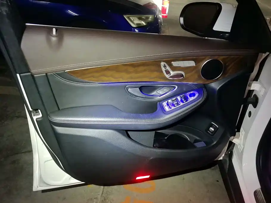 Mercedes-Benz GLC — миниатюра 7