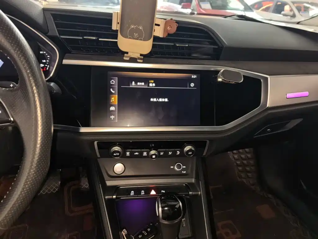 Audi Q3 Sportback — миниатюра 13
