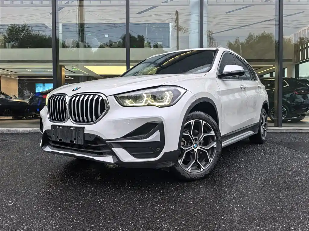 BMW X1 2022 sDrive25Li Lead