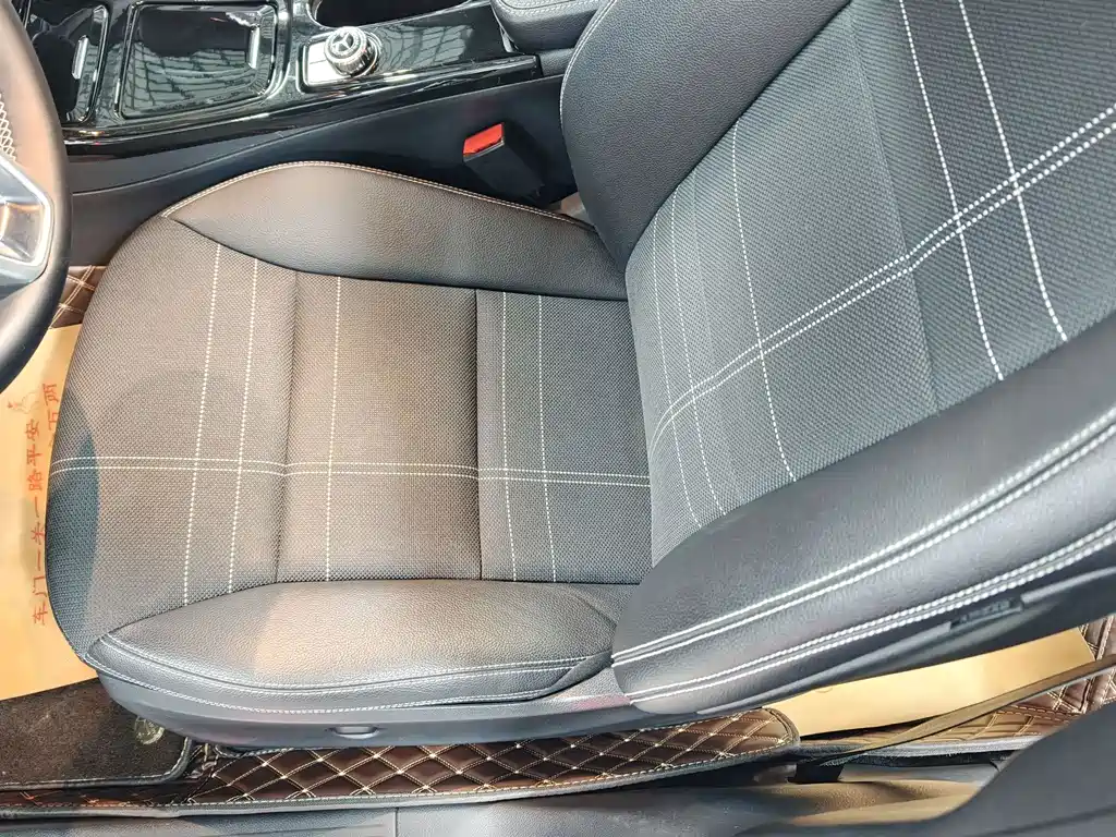 Mercedes-Benz A-Class (Import) — миниатюра 13