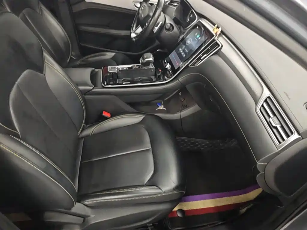 Roewe i6 MAX — миниатюра 25