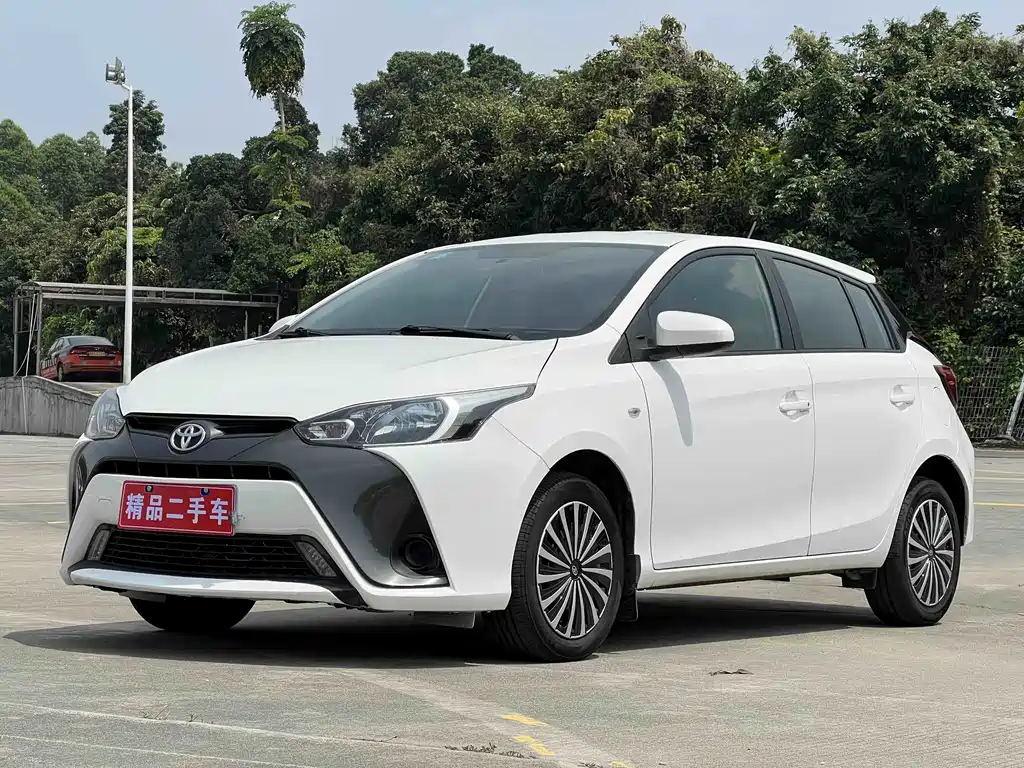 Купить Toyota Yaris L