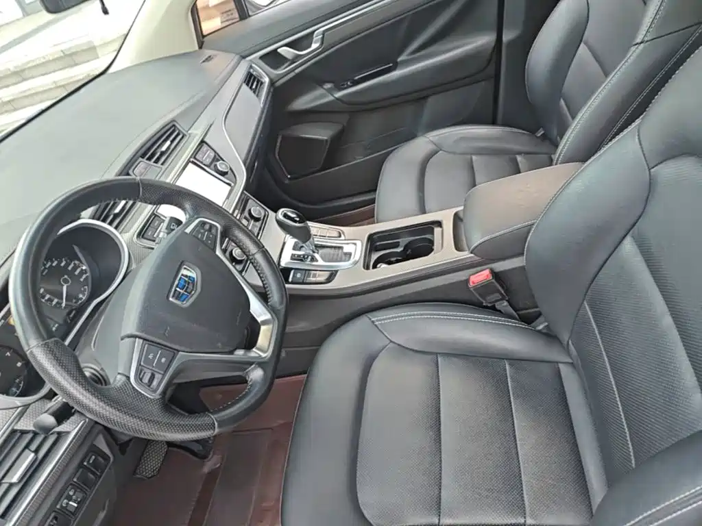 Geely Emgrand GS — миниатюра 15